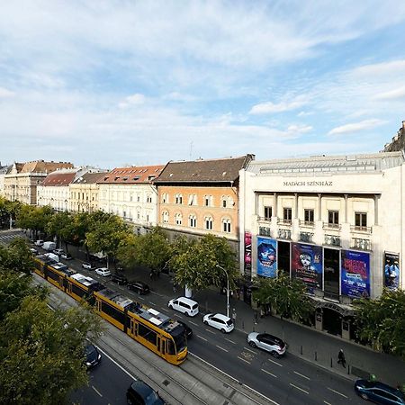 Luxurious Central Elizabeth Grand Suite W' Sauna Budapest Exterior photo